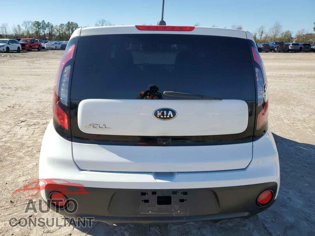 KIA SOUL 2017 - KNDJN2A26H7479917