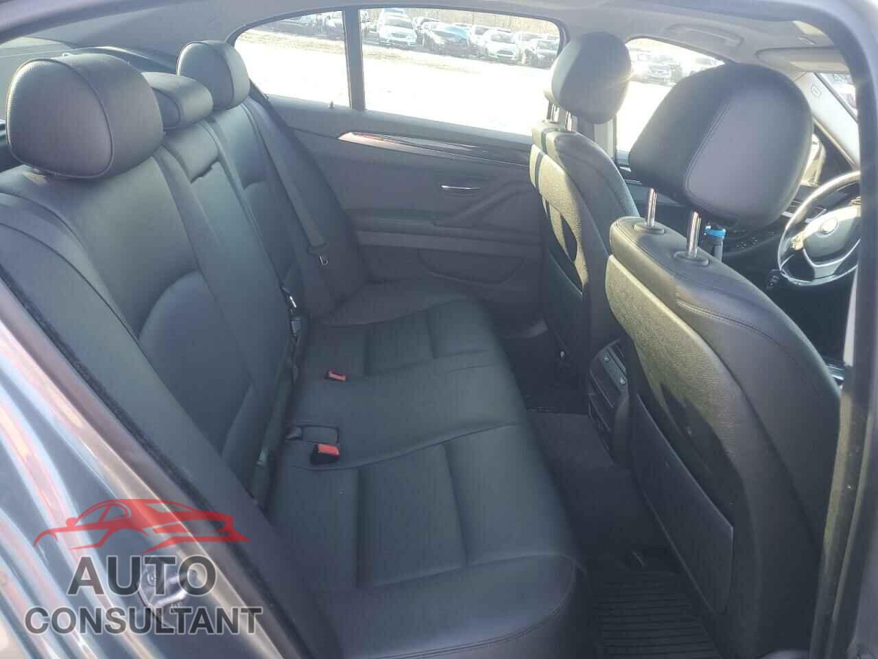 BMW 5 SERIES 2015 - WBA5A7C57FD628512