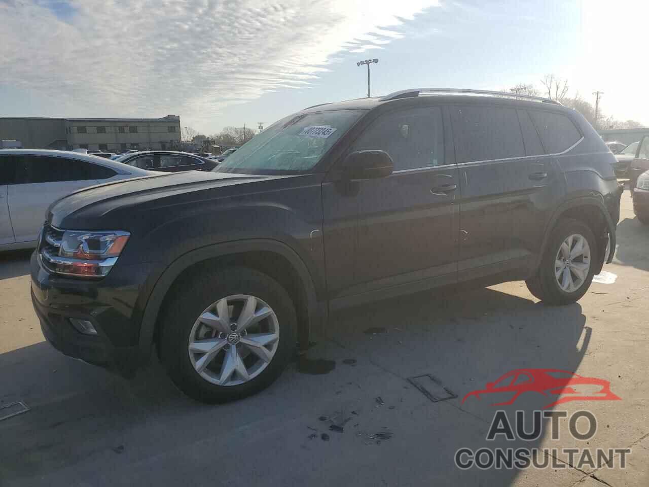 VOLKSWAGEN ATLAS 2018 - 1V2DR2CA0JC586351