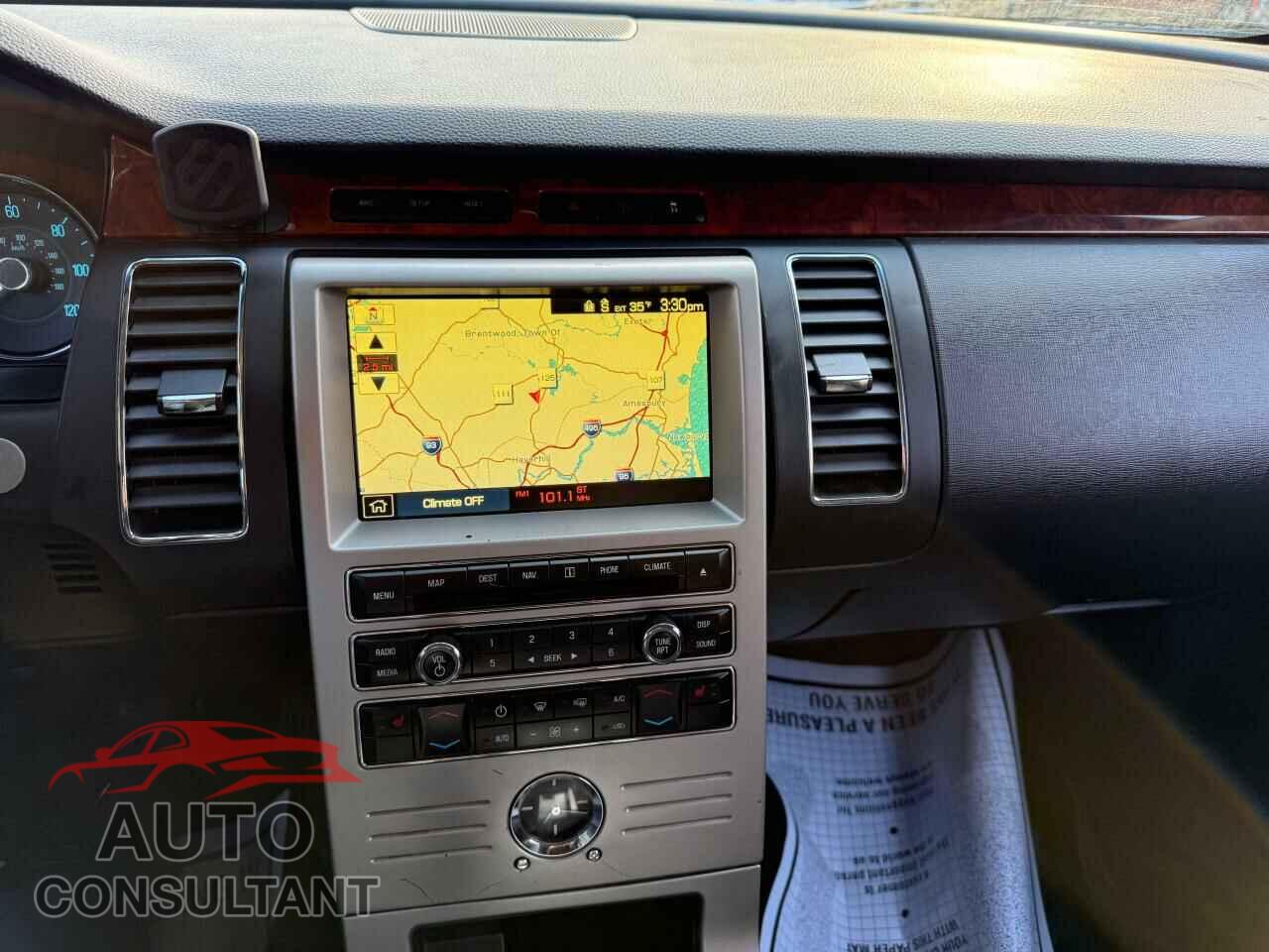 FORD FLEX 2010 - 2FMHK6DT4ABA33924