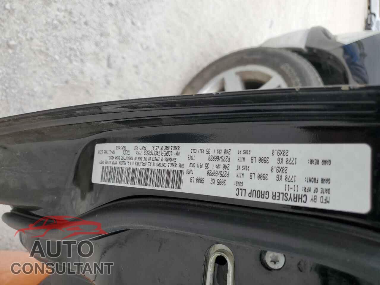 DODGE RAM 1500 2012 - 1C6RD7LT4CS168539