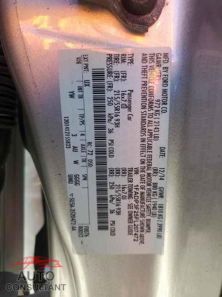 FORD FOCUS 2015 - 1FADP3F25FL207472