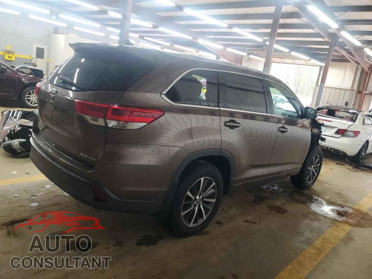 TOYOTA HIGHLANDER 2017 - 5TDJZRFH3HS373778