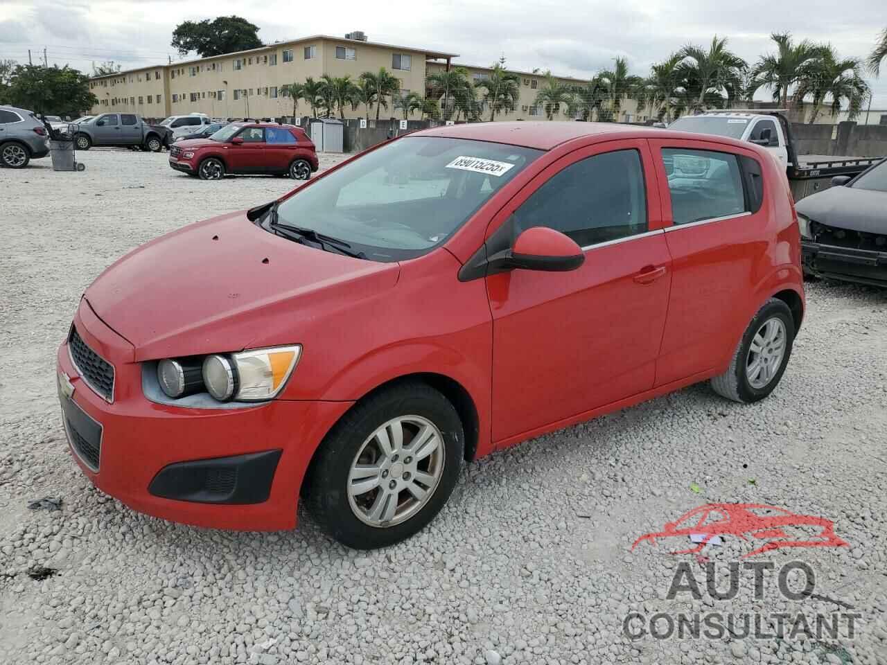 CHEVROLET SONIC 2013 - 1G1JC6SH4D4162917