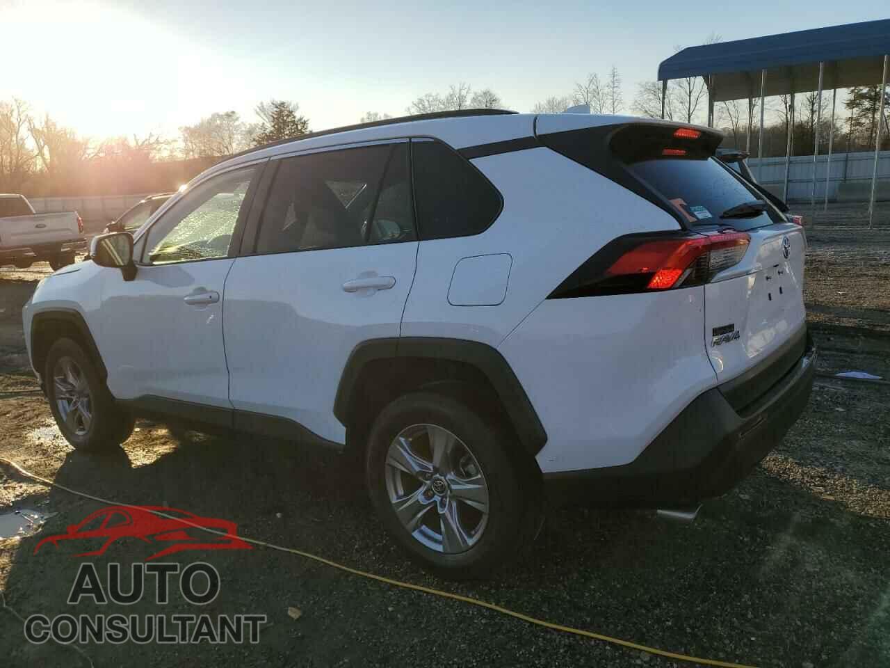 TOYOTA RAV4 2022 - 2T3W1RFVXNC201438