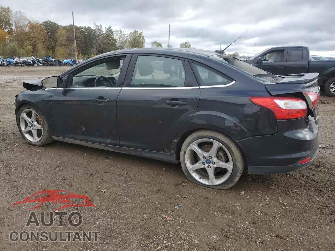 FORD FOCUS 2012 - 1FAHP3J2XCL335033