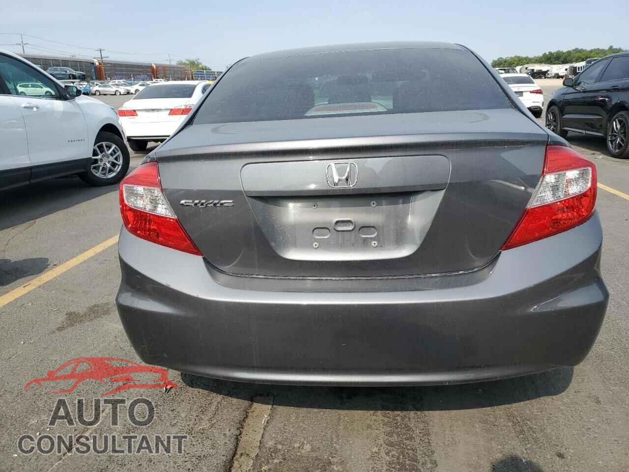 HONDA CIVIC 2012 - 2HGFB2F52CH572630