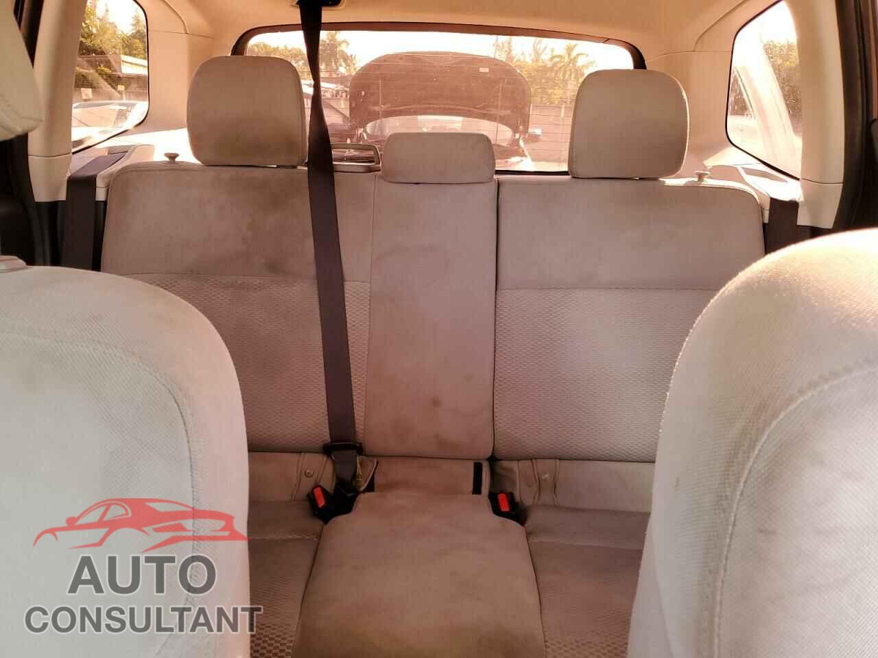 SUBARU FORESTER 2016 - JF2SJAACXGH485572