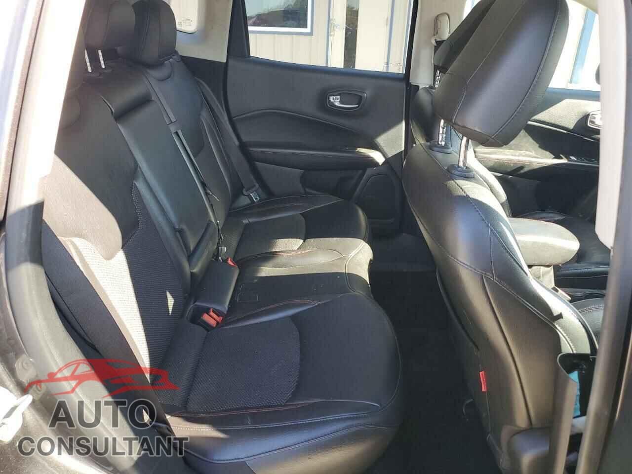JEEP COMPASS 2020 - 3C4NJDDB9LT215437