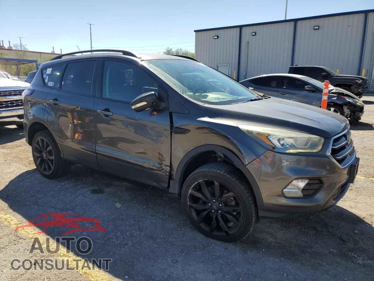 FORD ESCAPE 2017 - 1FMCU9J99HUC34494