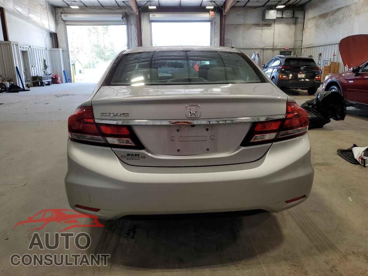 HONDA CIVIC 2015 - 19XFB2F55FE084917