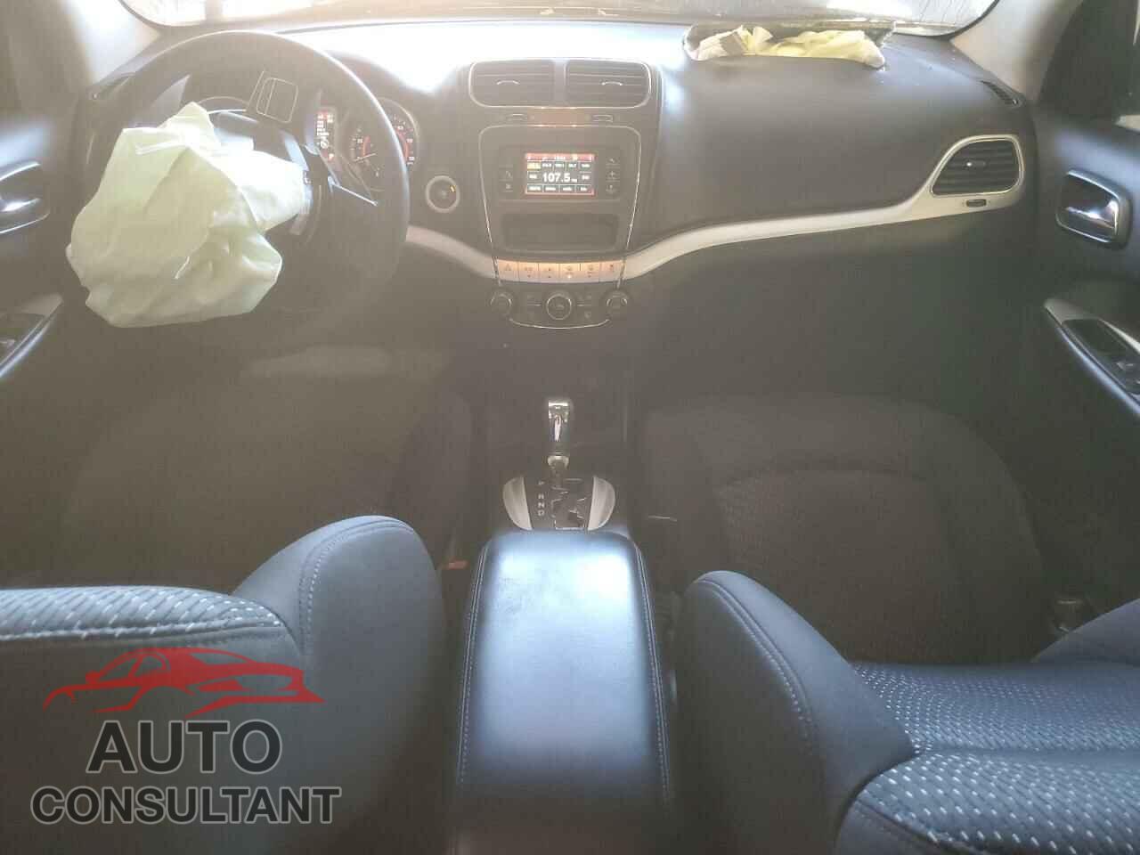 DODGE JOURNEY 2015 - 3C4PDCAB0FT692163