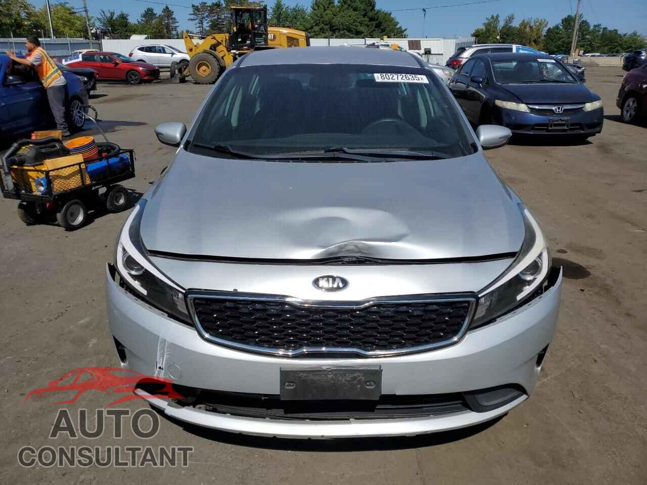 KIA FORTE 2017 - KNAFK5A80H5693461