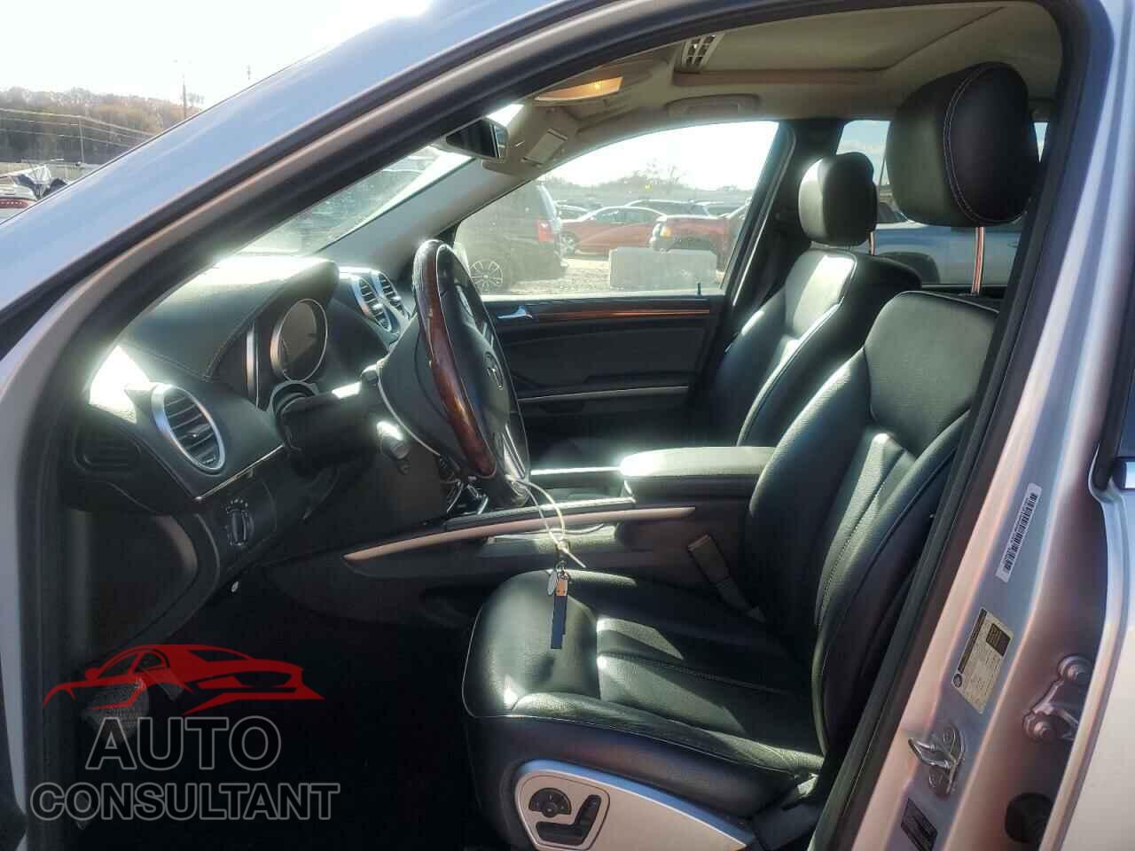 MERCEDES-BENZ GL-CLASS 2010 - 4JGBF7BEXAA565453