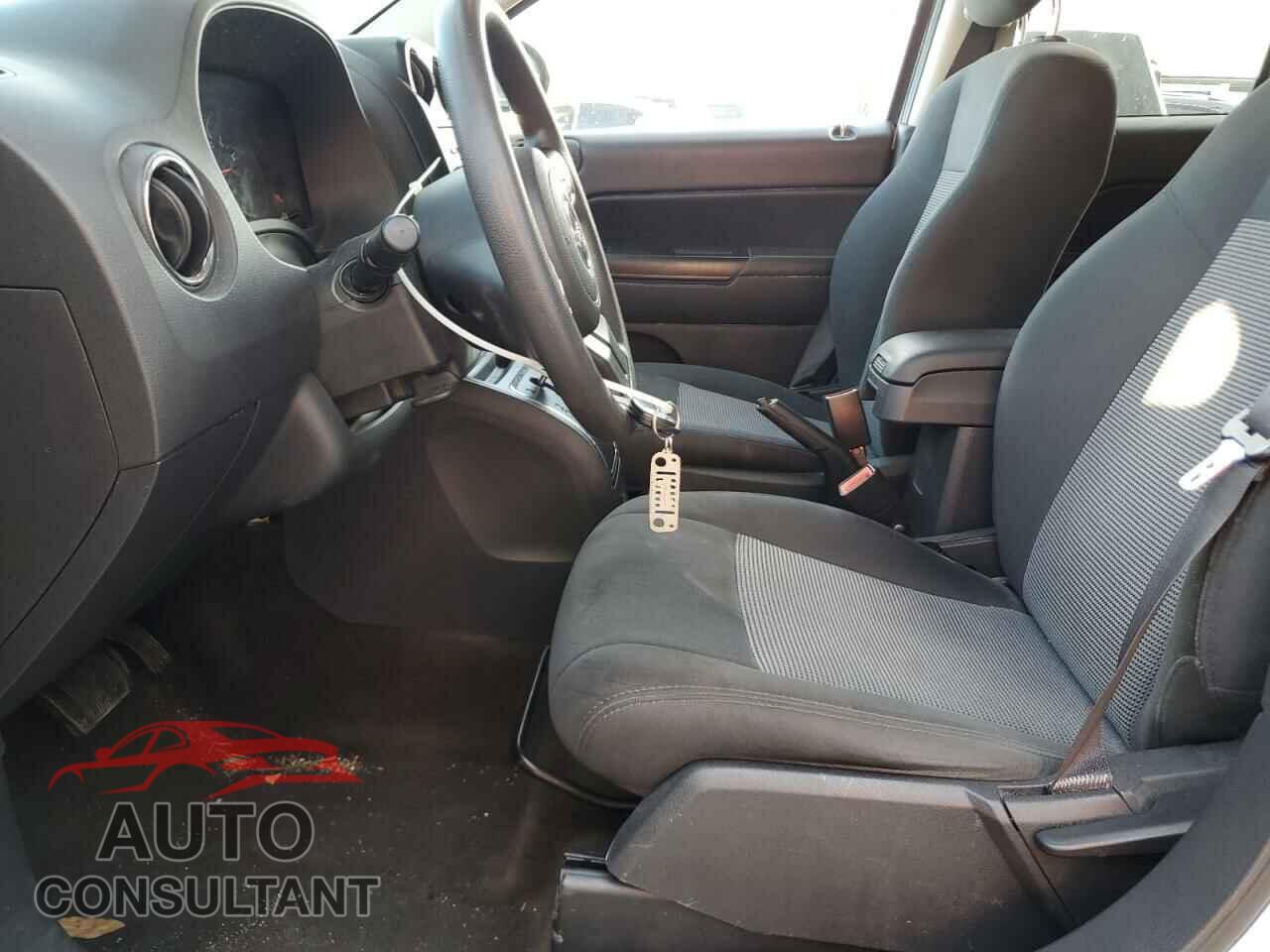 JEEP COMPASS 2013 - 1C4NJDBB8DD246396