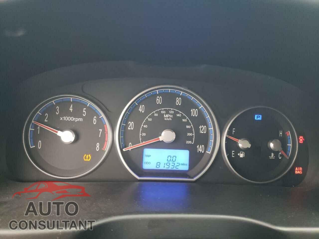 HYUNDAI SANTA FE 2009 - 5NMSG13D89H268333