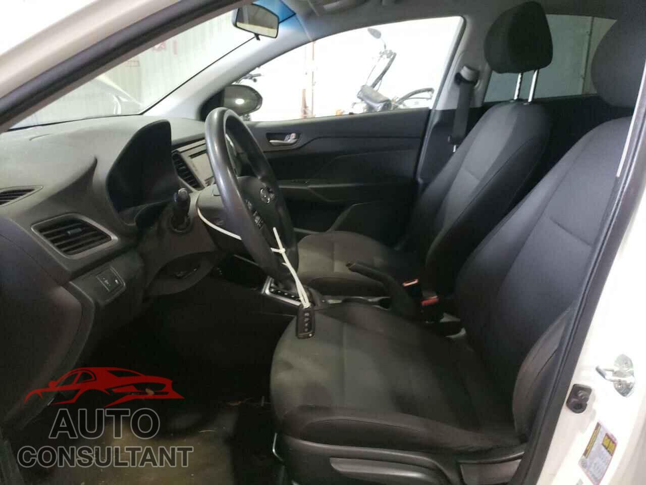 HYUNDAI ACCENT 2018 - 3KPC24A35JE006750