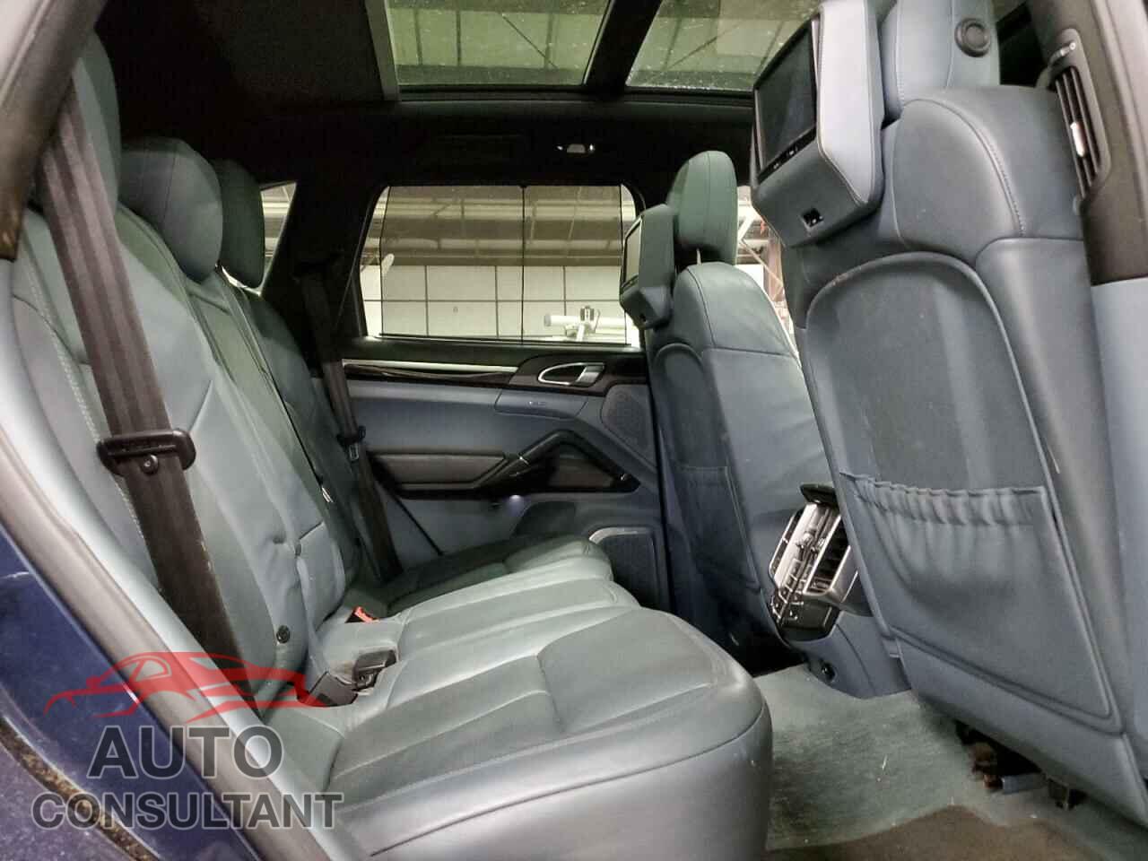 PORSCHE CAYENNE 2011 - WP1AB2A23BLA51356