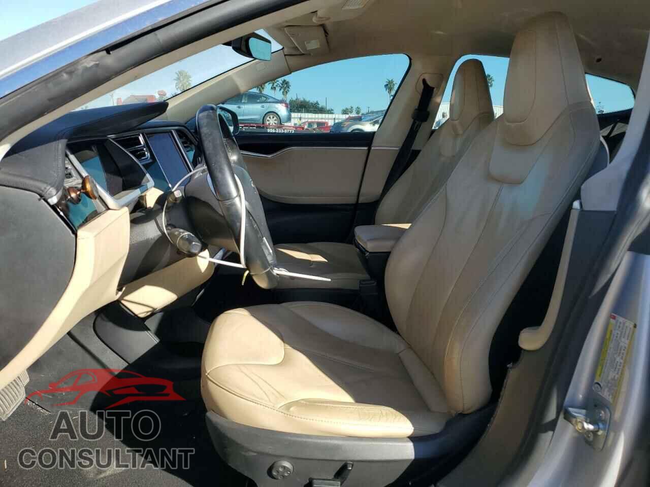 TESLA MODEL S 2013 - 5YJSA1CG5DFP03704