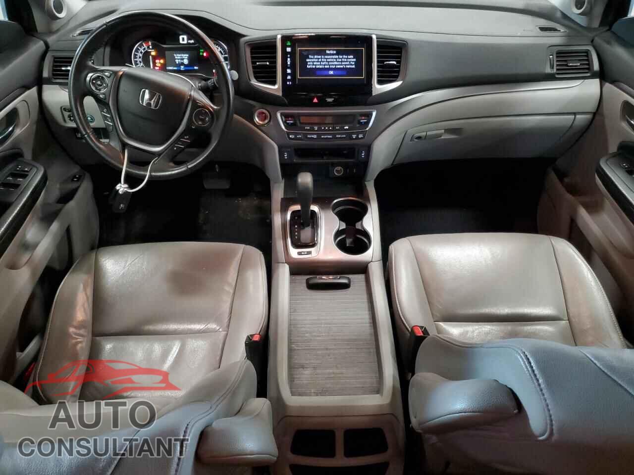 HONDA PILOT 2016 - 5FNYF6H64GB024505