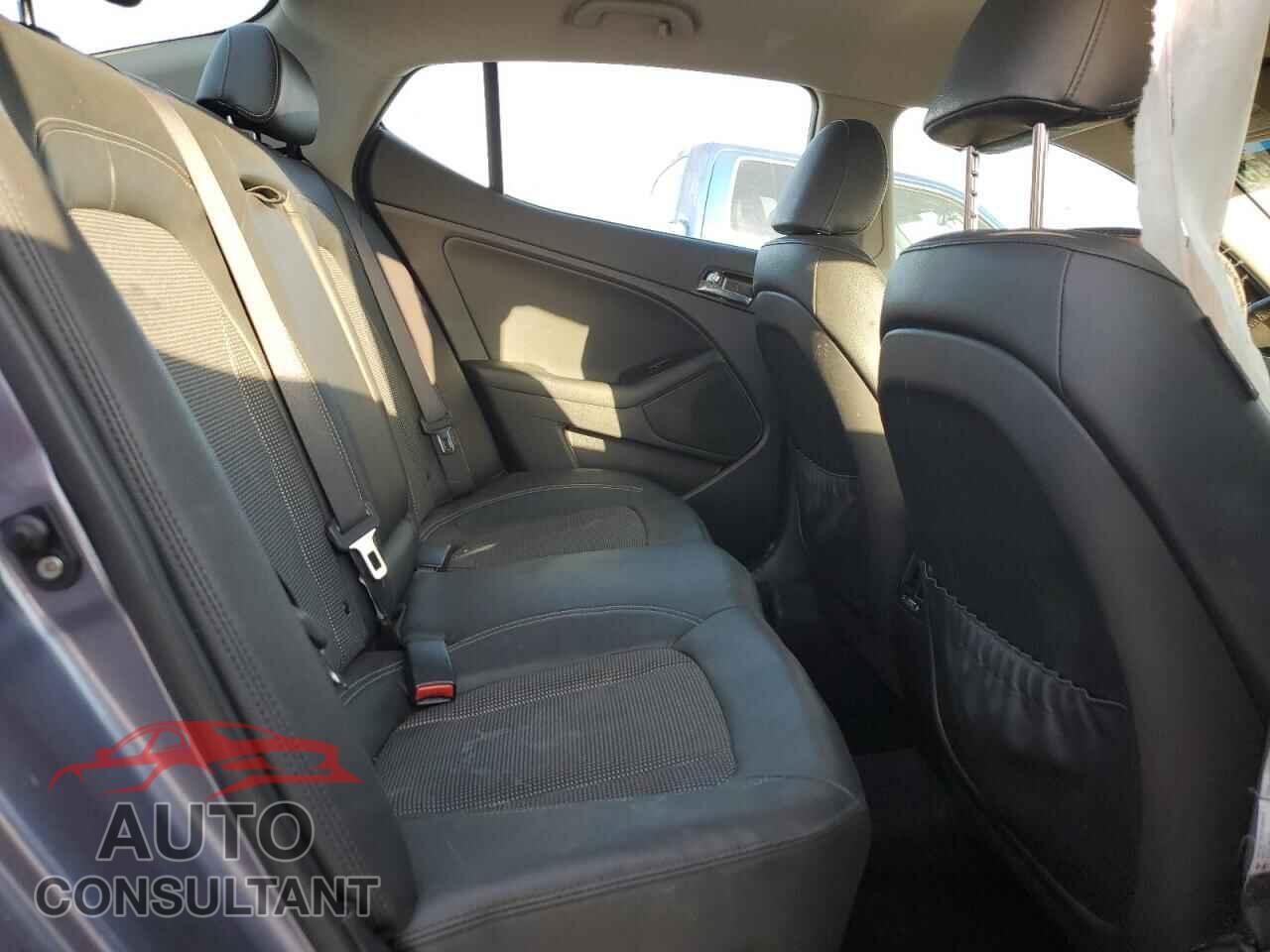 KIA OPTIMA 2012 - KNAGM4AD1C5018748