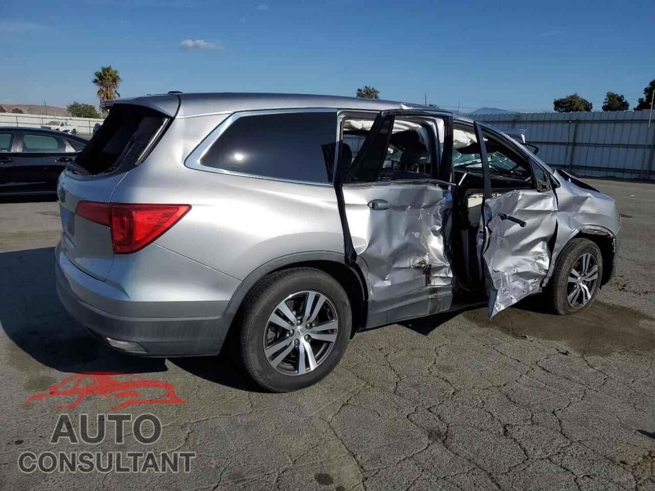 HONDA PILOT 2017 - 5FNYF5H33HB042141