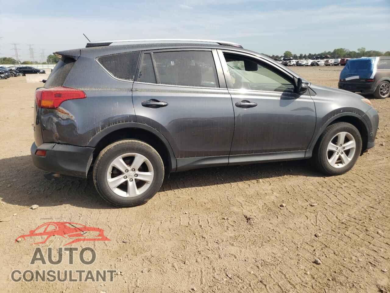 TOYOTA RAV4 2013 - JTMRFREV6DD027748