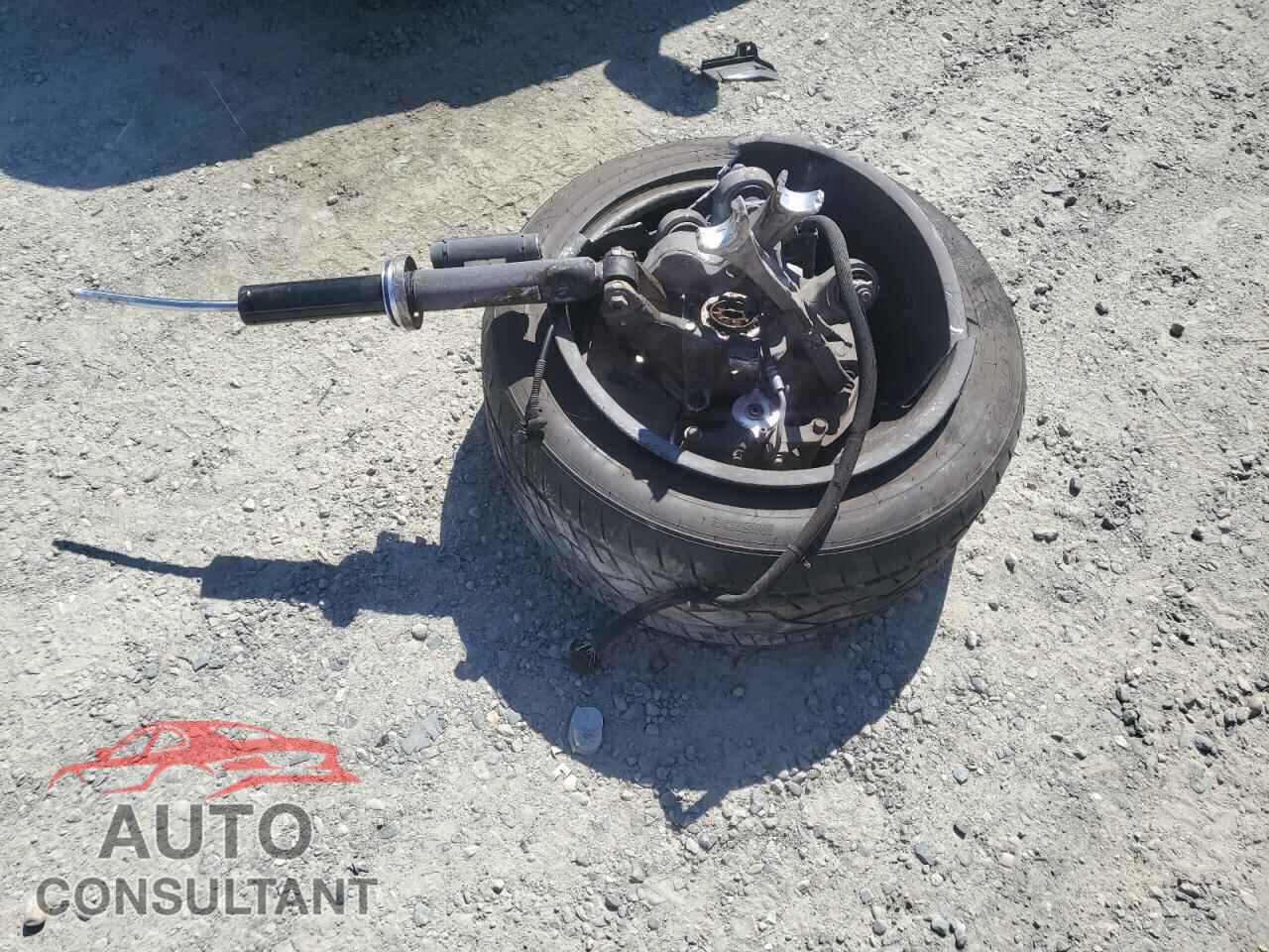 TESLA MODEL X 2023 - 7SAXCBE69PF376497