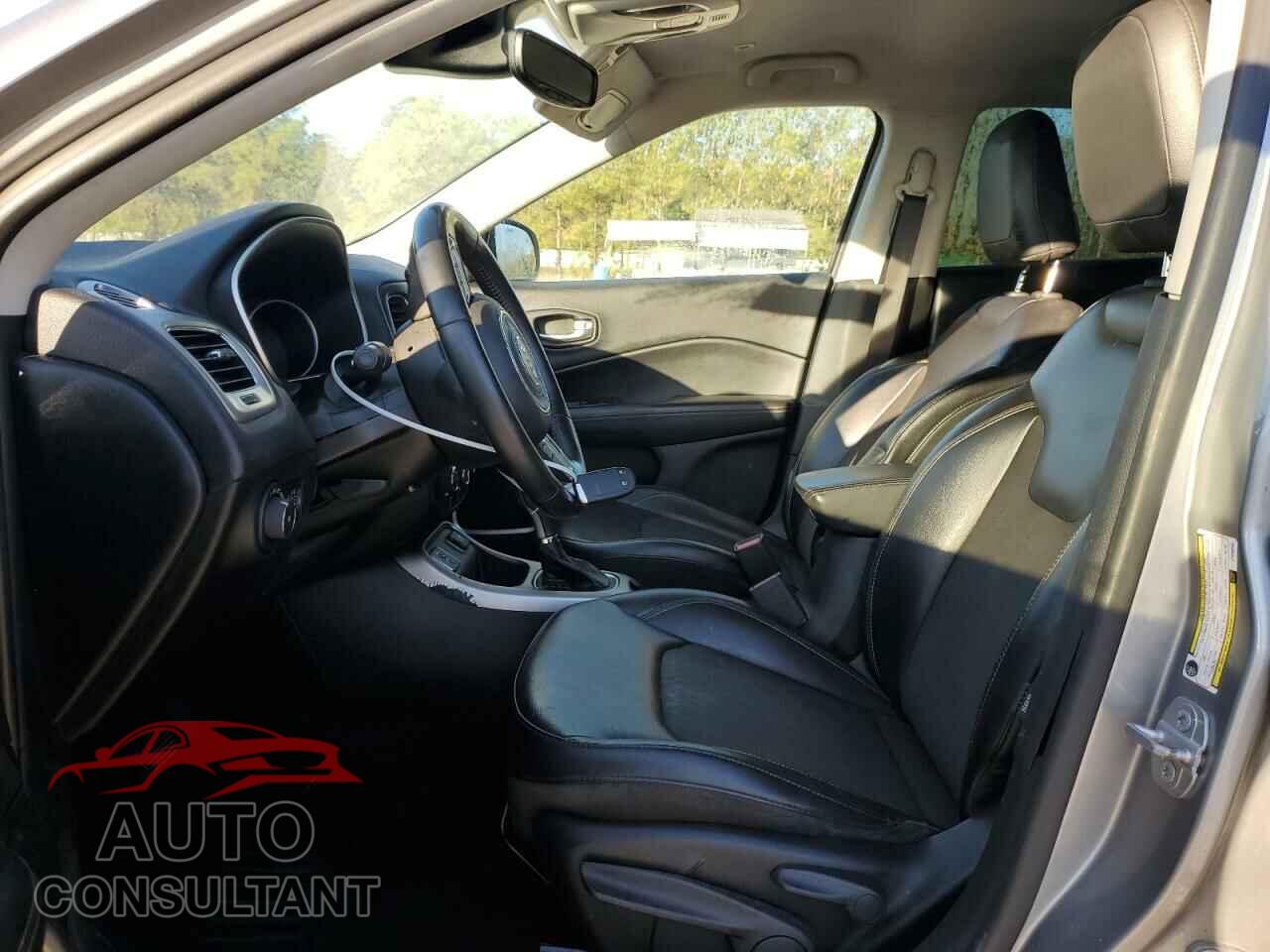 JEEP COMPASS 2018 - 3C4NJCBB2JT226239