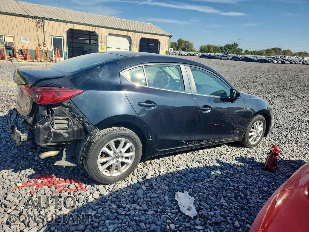 MAZDA 3 2017 - 3MZBN1U78HM138785