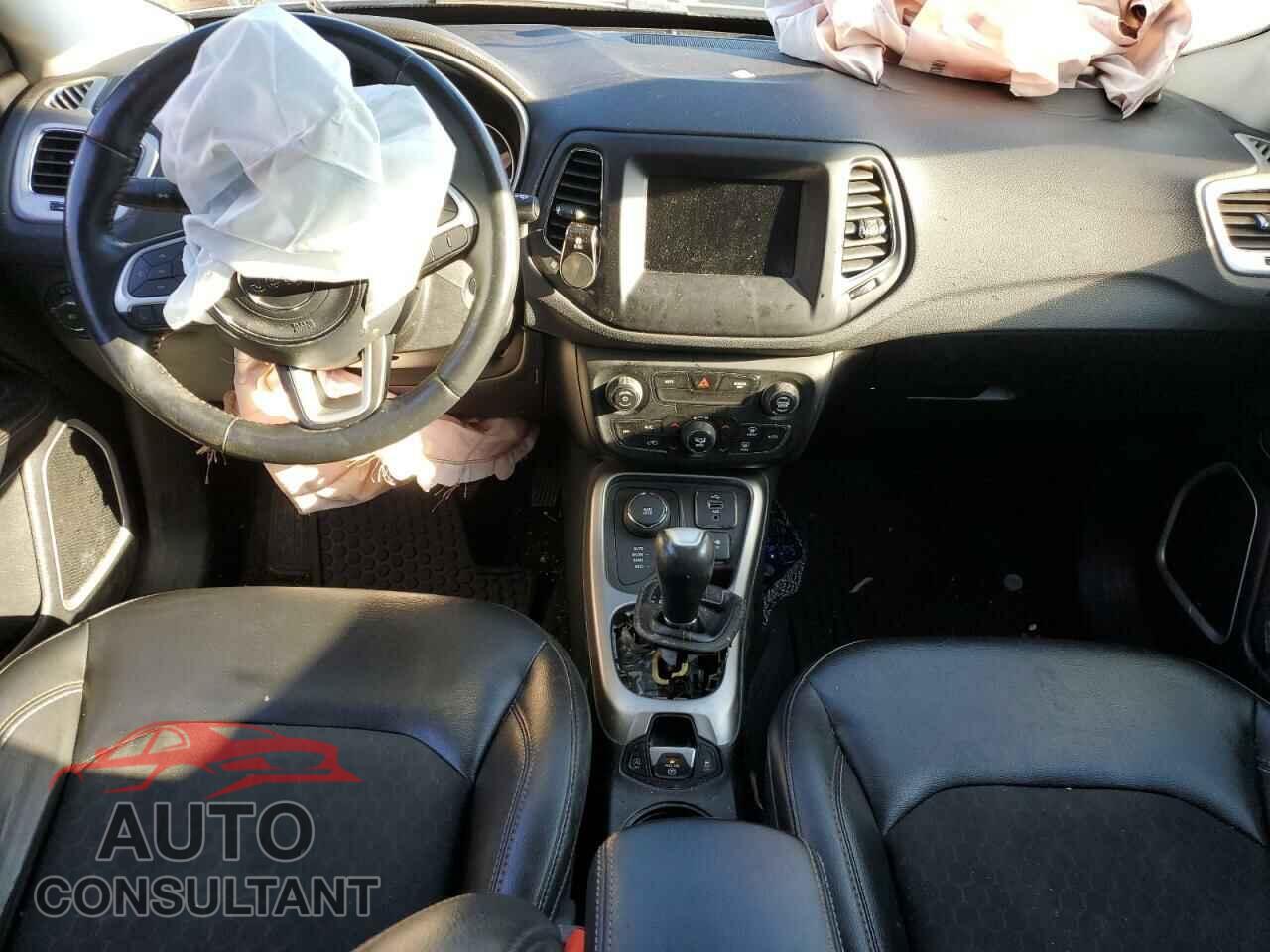 JEEP COMPASS 2018 - 3C4NJDBB1JT349391
