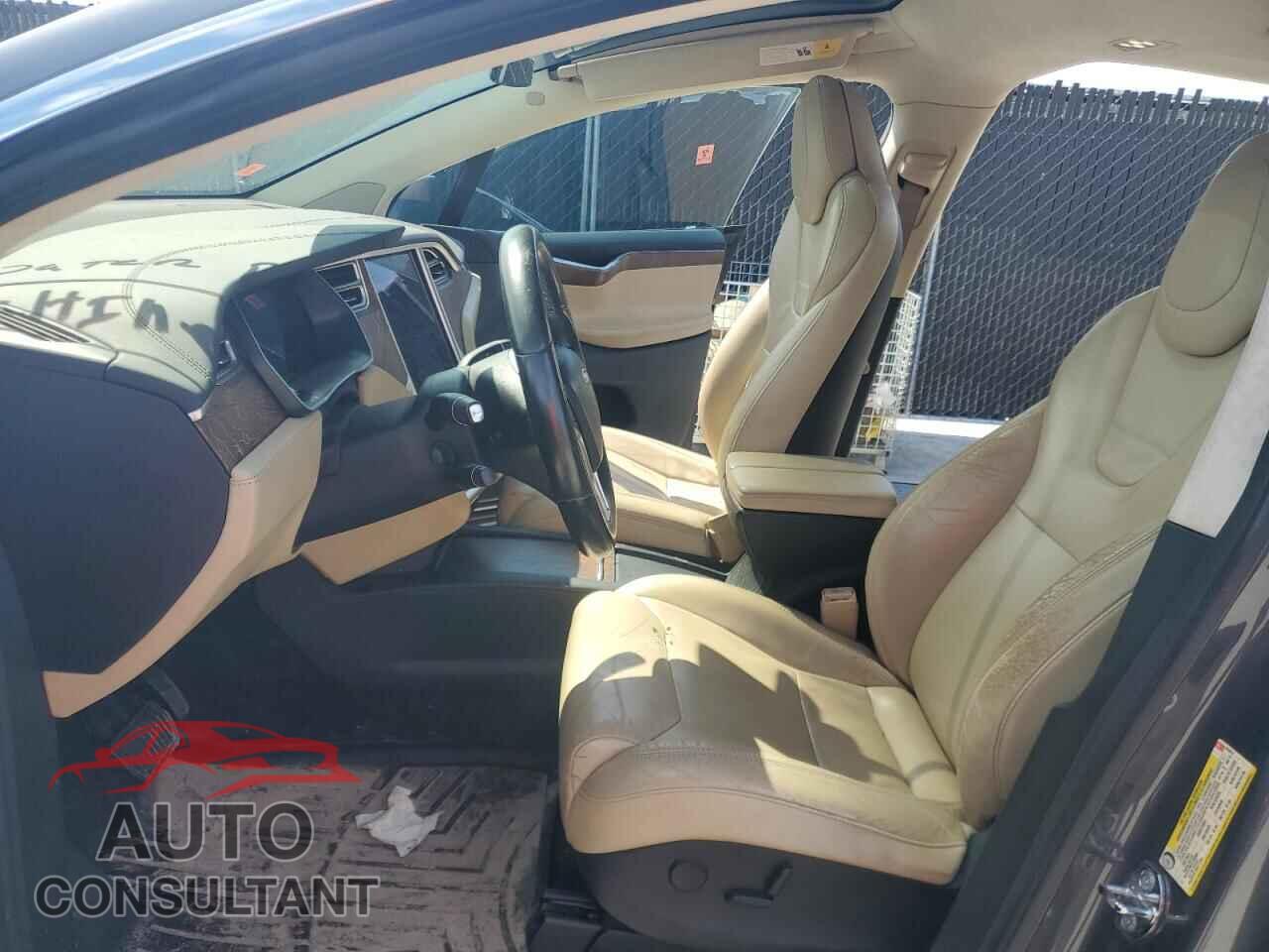 TESLA MODEL X 2017 - 5YJXCBE2XHF059257