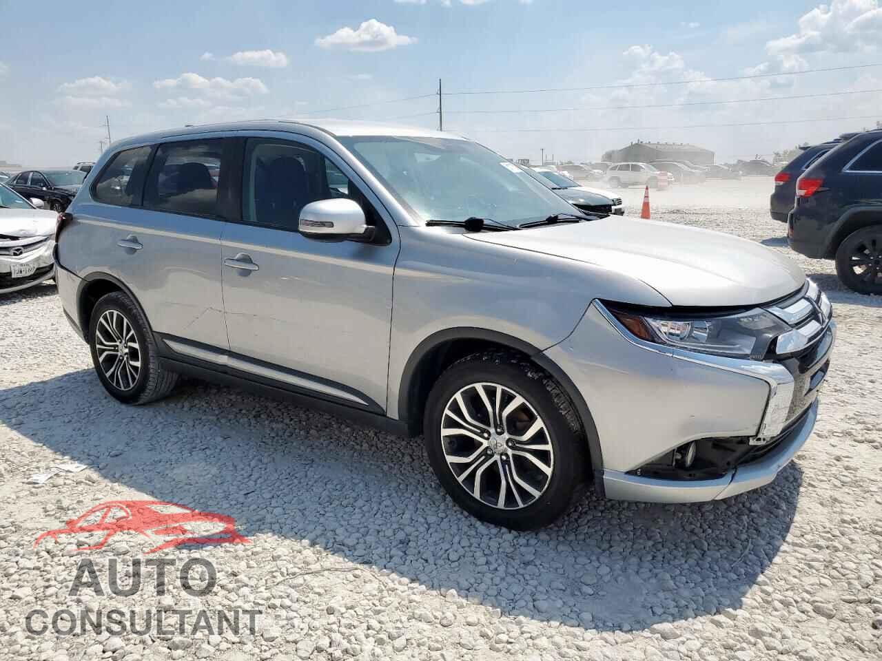 MITSUBISHI OUTLANDER 2018 - JA4AD3A32JJ001904