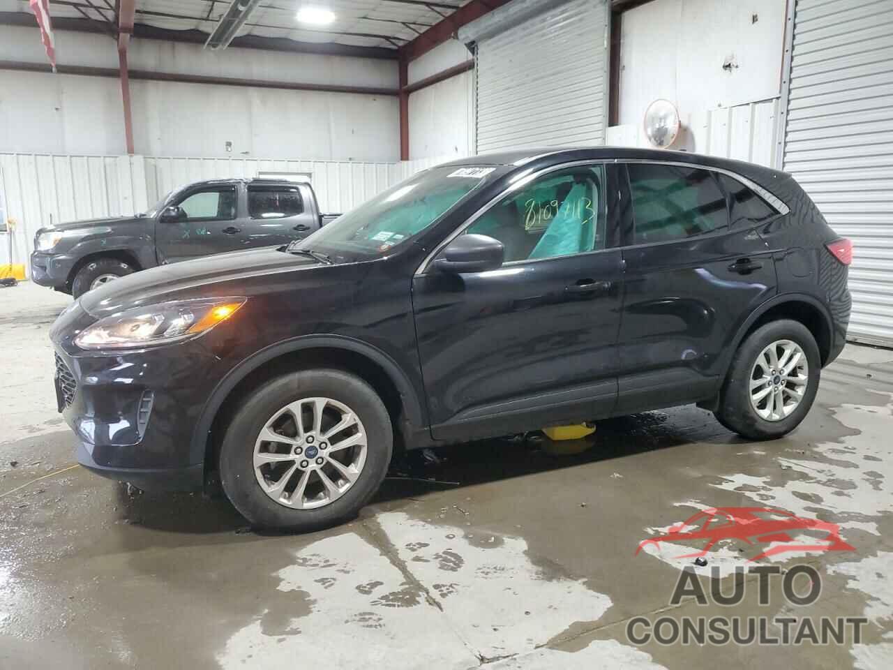 FORD ESCAPE 2022 - 1FMCU9G61NUA82817