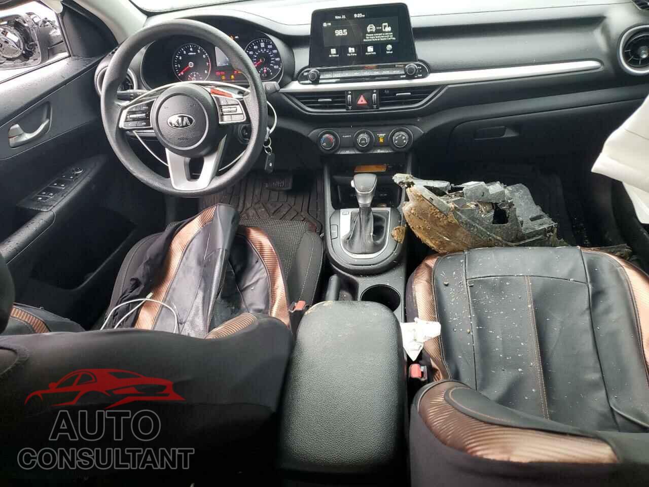KIA FORTE 2020 - 3KPF24AD3LE176355
