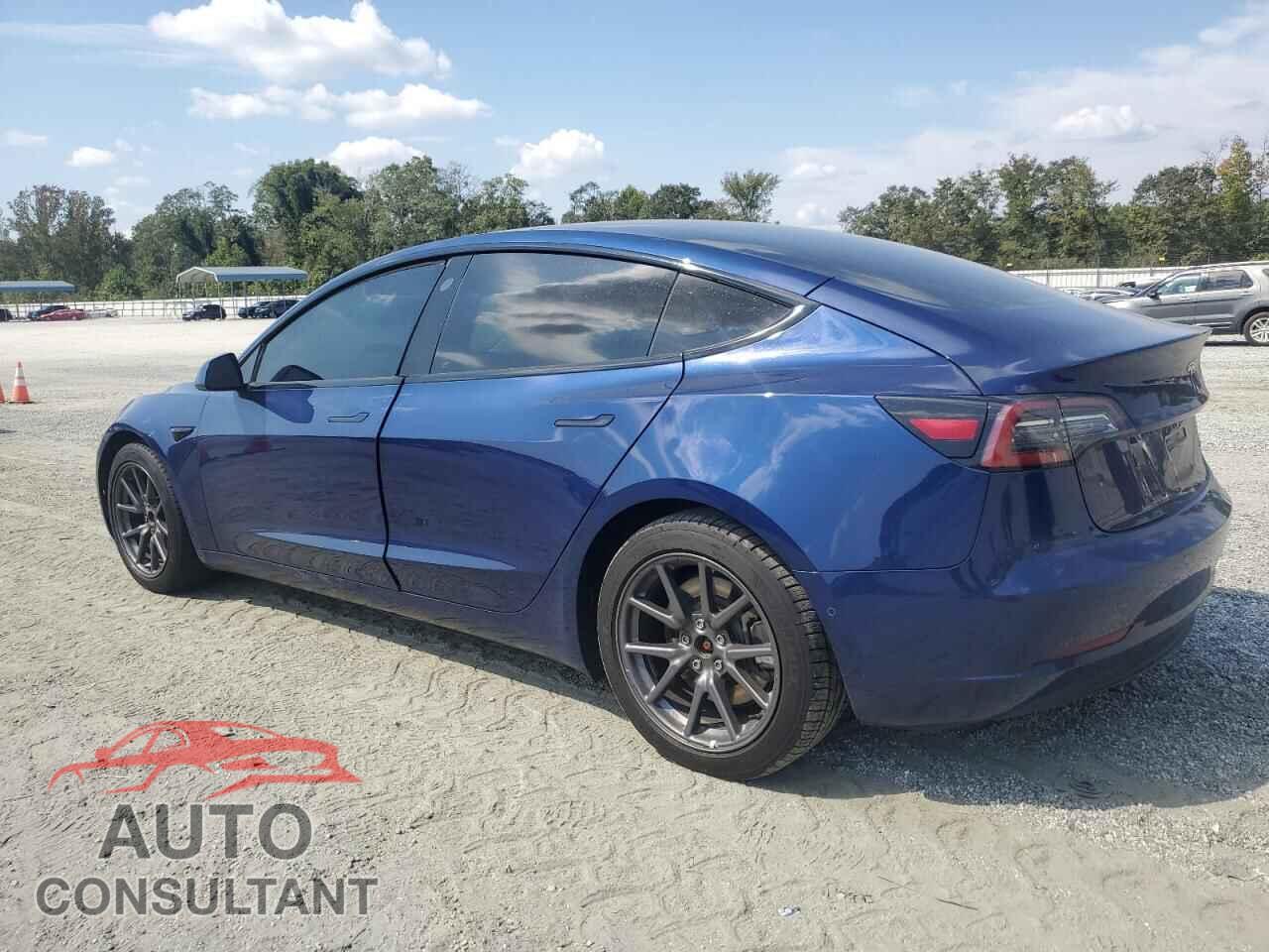 TESLA MODEL 3 2018 - 5YJ3E1EB9JF120283