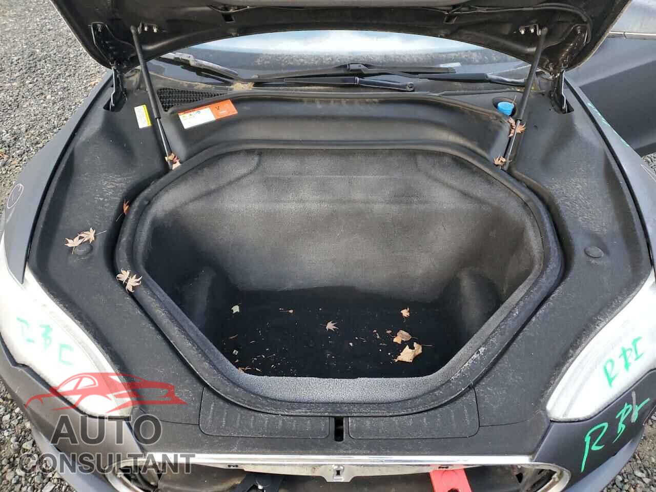 TESLA MODEL S 2015 - 5YJSA1H21FF083224