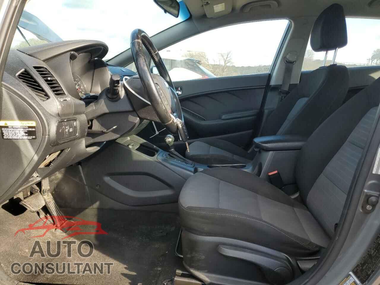 KIA FORTE 2015 - KNAFX5A81F5316068