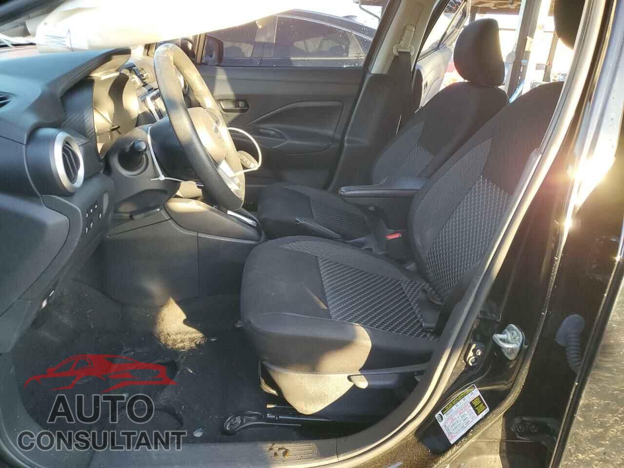 NISSAN VERSA 2020 - 3N1CN8DV2LL841976