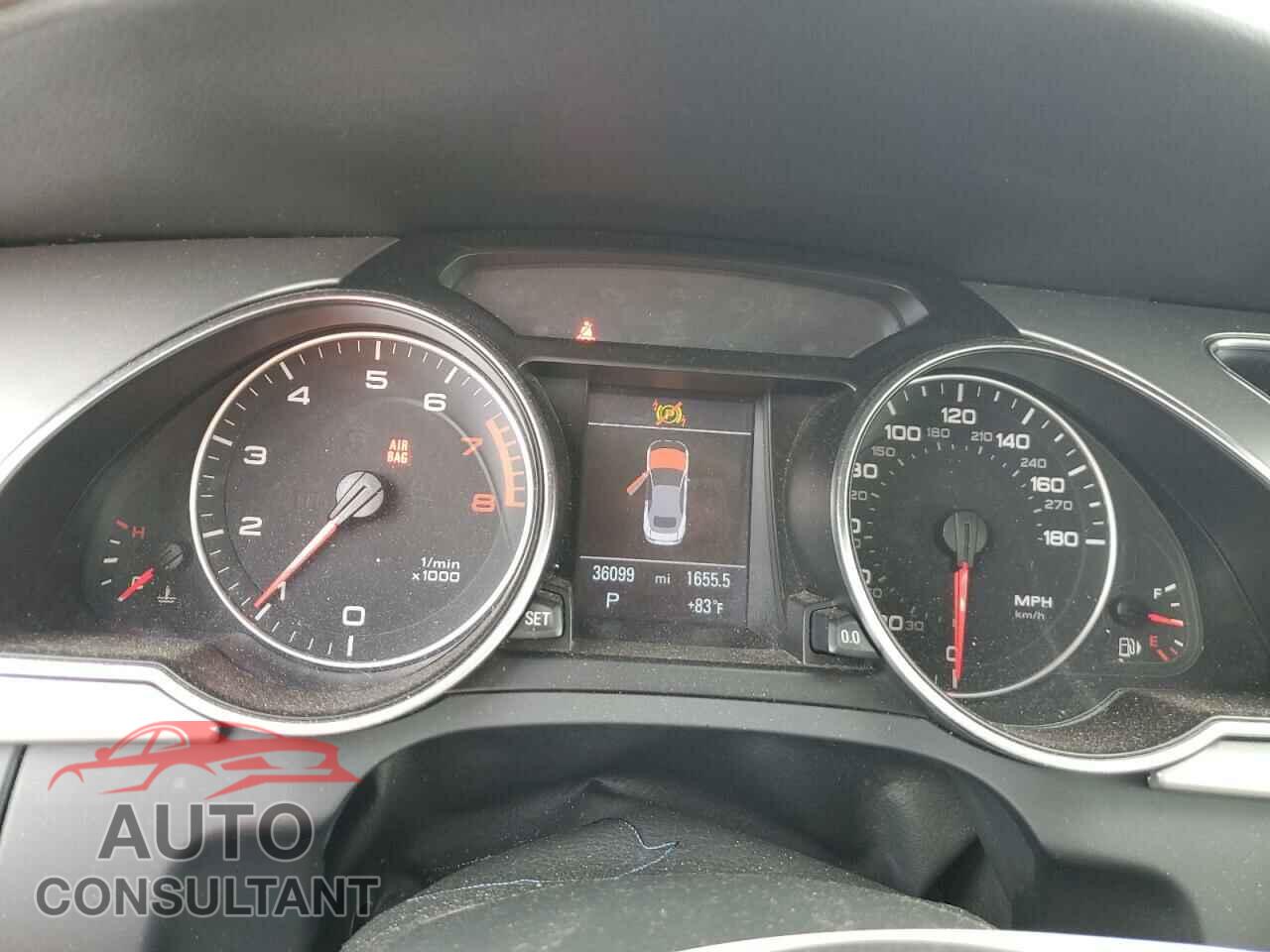 AUDI A5 2011 - WAULFAFH6BN004815