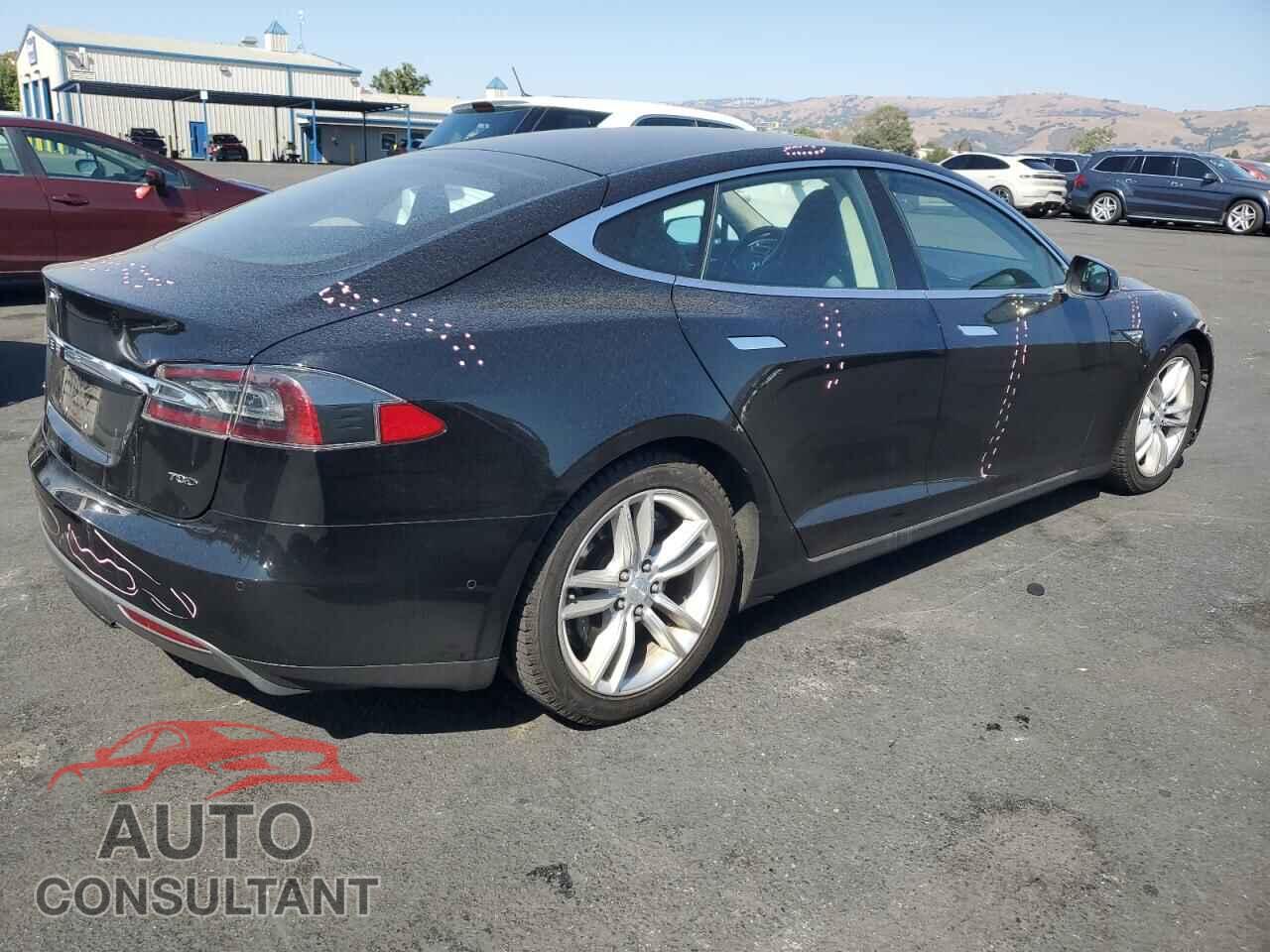 TESLA MODEL S 2016 - 5YJSA1E26GF130270