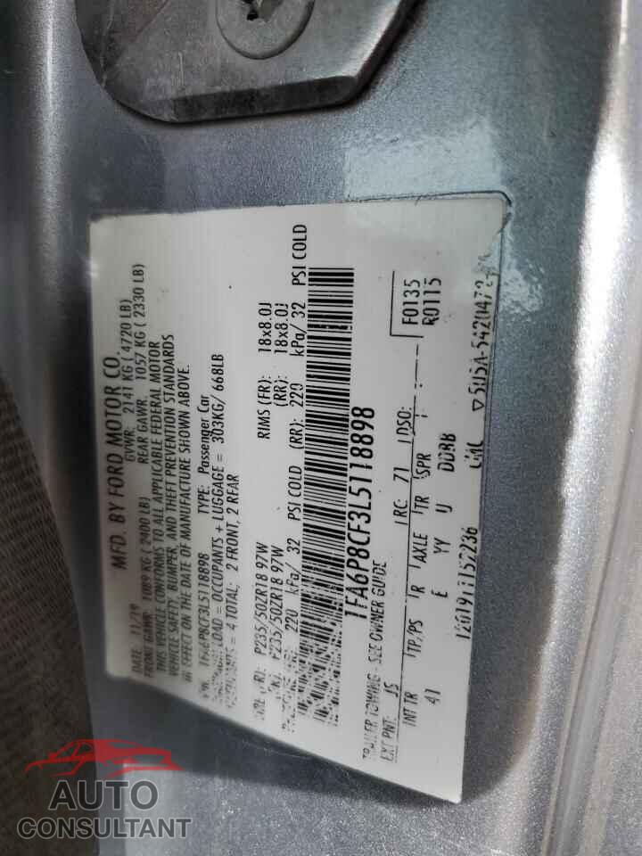 FORD MUSTANG 2020 - 1FA6P8CF3L5118898