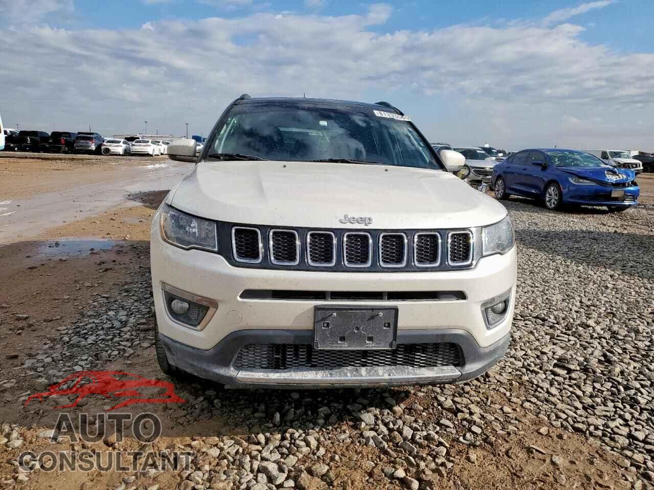 JEEP COMPASS 2018 - 3C4NJCCBXJT228724