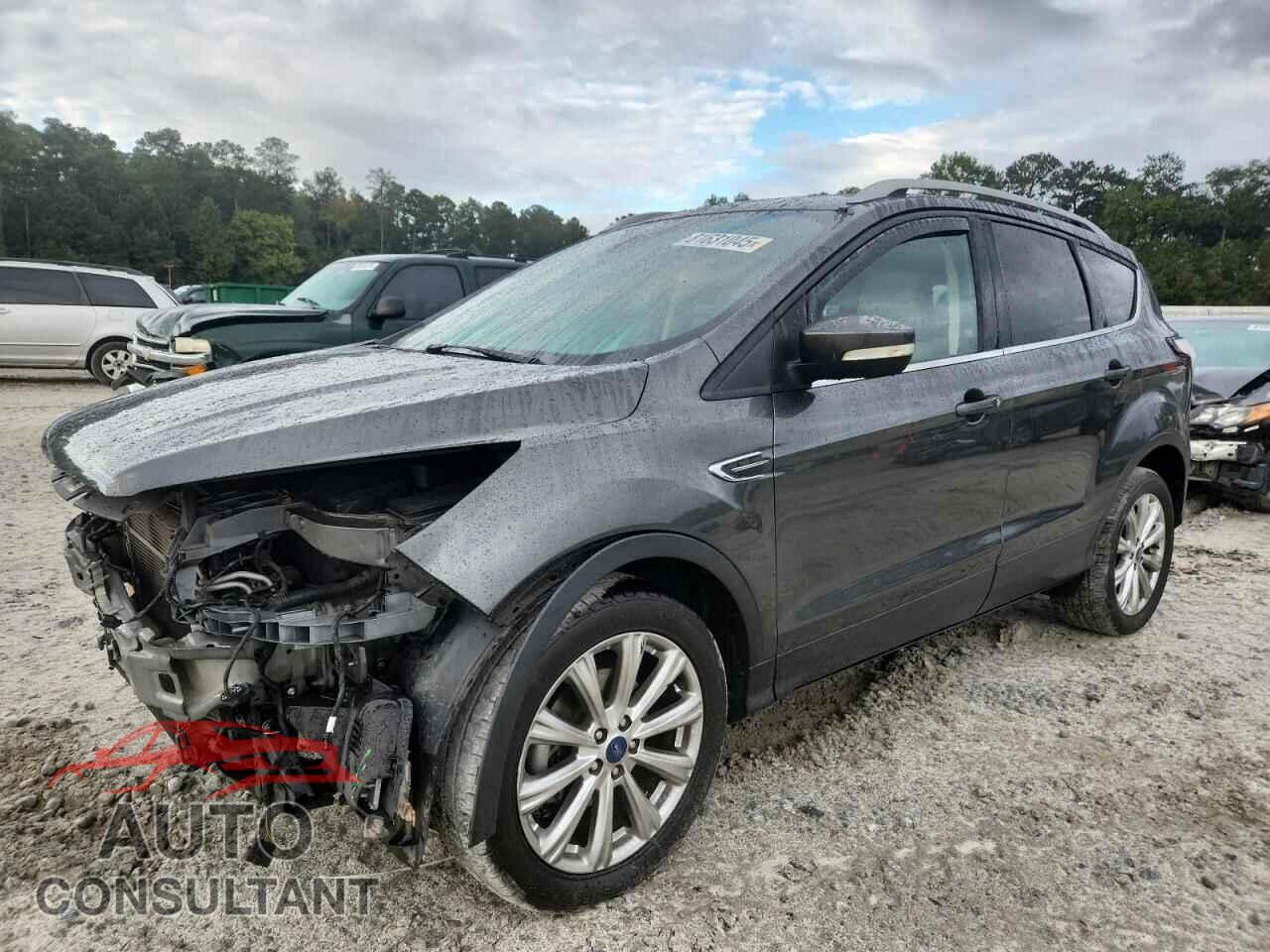 FORD ESCAPE 2017 - 1FMCU0JD7HUD03747