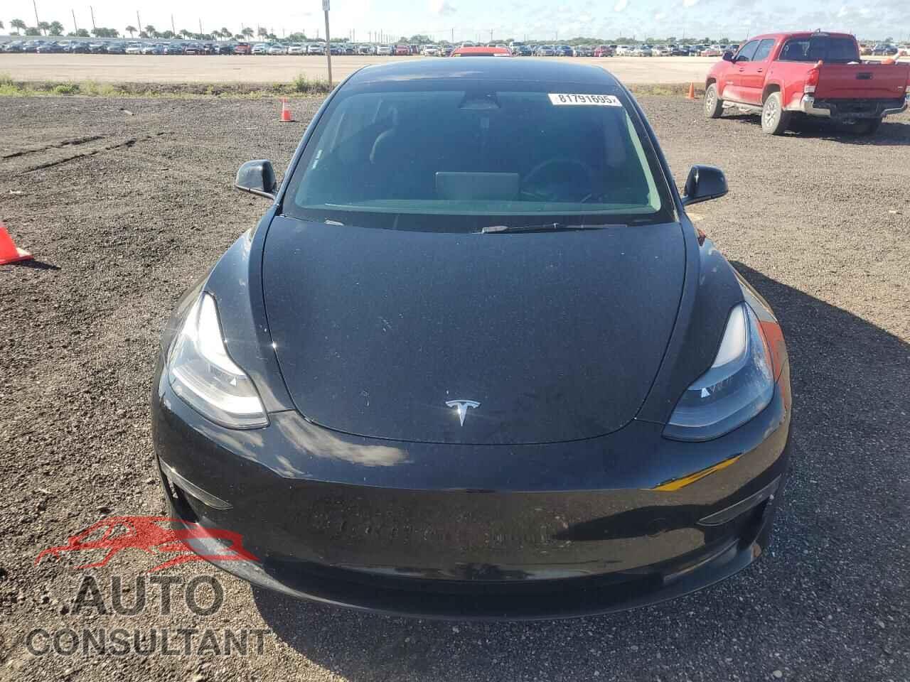 TESLA MODEL 3 2022 - 5YJ3E1EB1NF318247