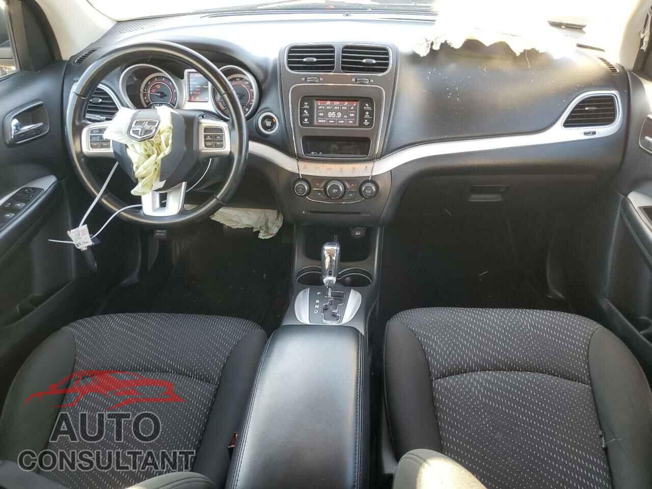 DODGE JOURNEY 2020 - 3C4PDCAB4LT202156
