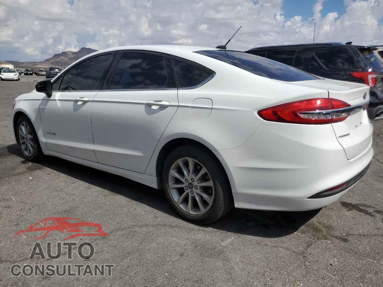 FORD FUSION 2017 - 3FA6P0LU5HR385724