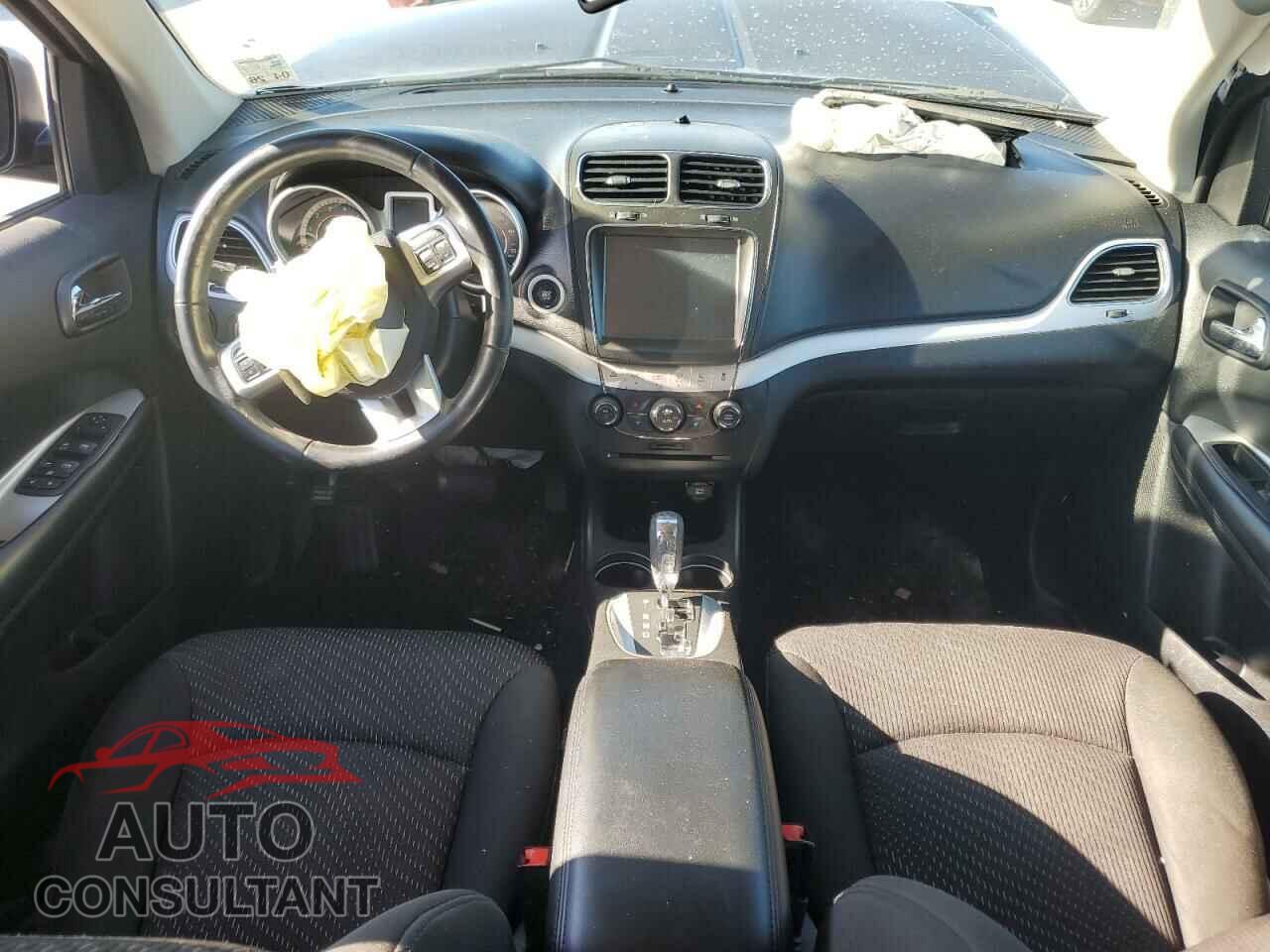 DODGE JOURNEY 2019 - 3C4PDCBB7KT833383