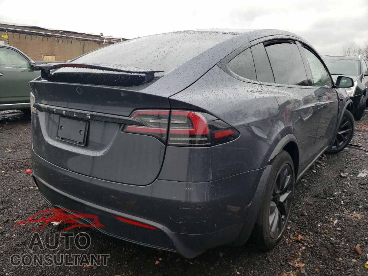 TESLA MODEL X 2023 - 7SAXCDE5XPF400325