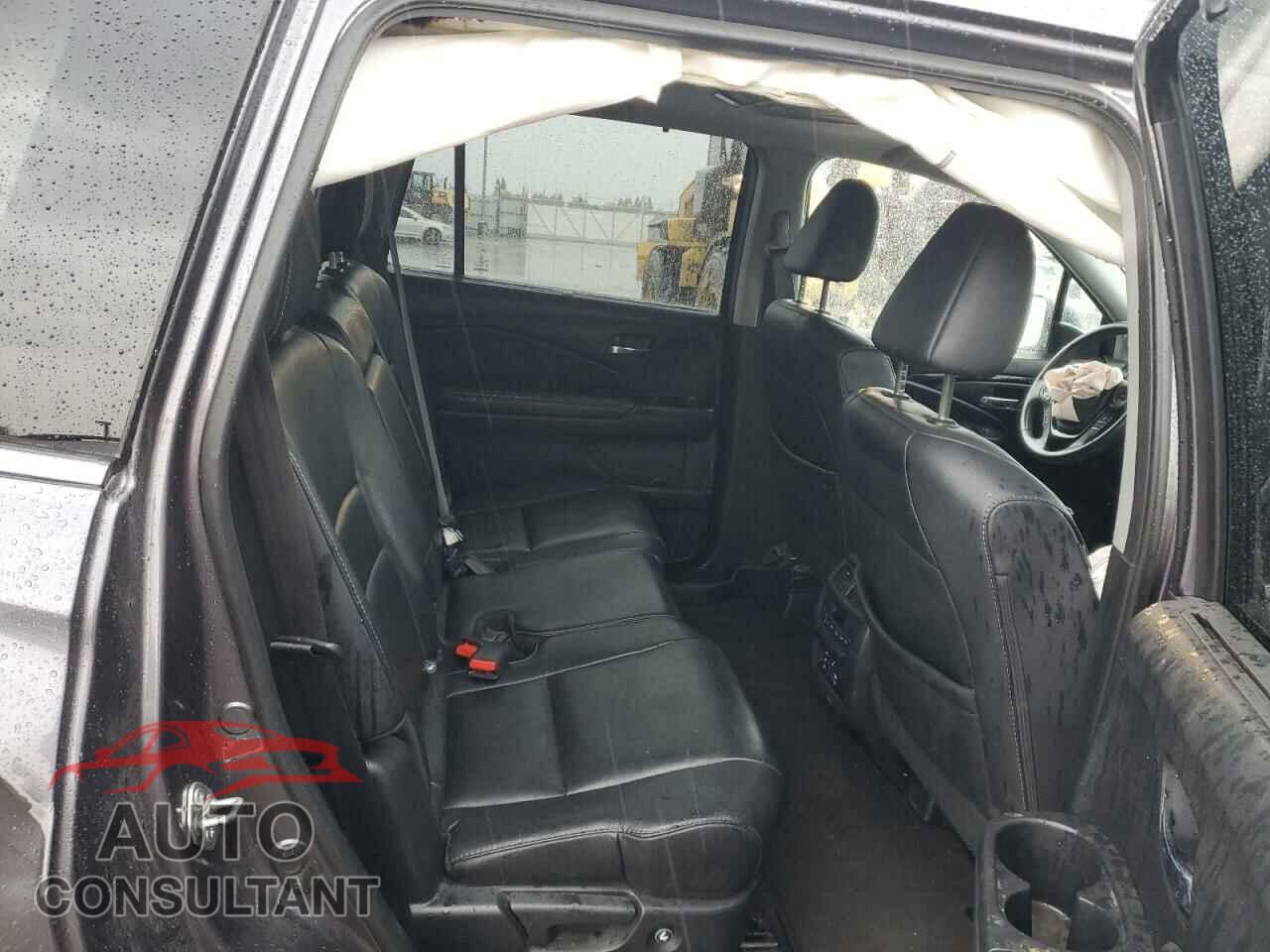 HONDA PILOT 2017 - 5FNYF6H91HB040267